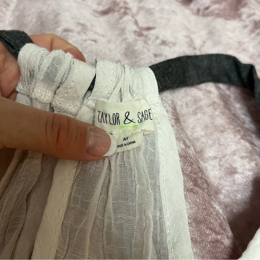 Taylor & Sage white lace boho tank top - Picture 4 of 5